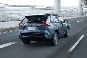 Toyota RAV4 PHV 2020 года  (JP)